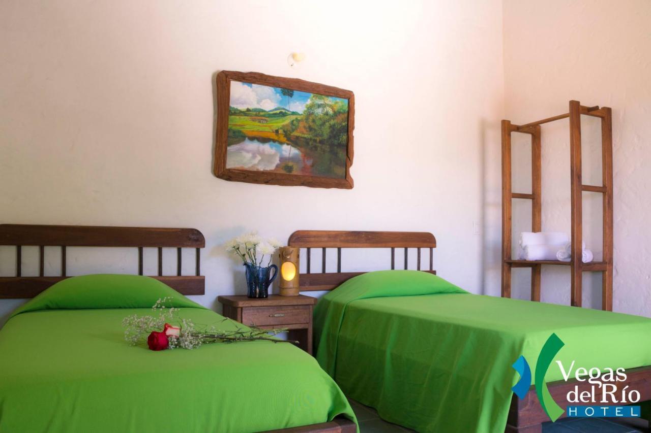 Hotel Vegas Del Rio Támesis Eksteriør billede